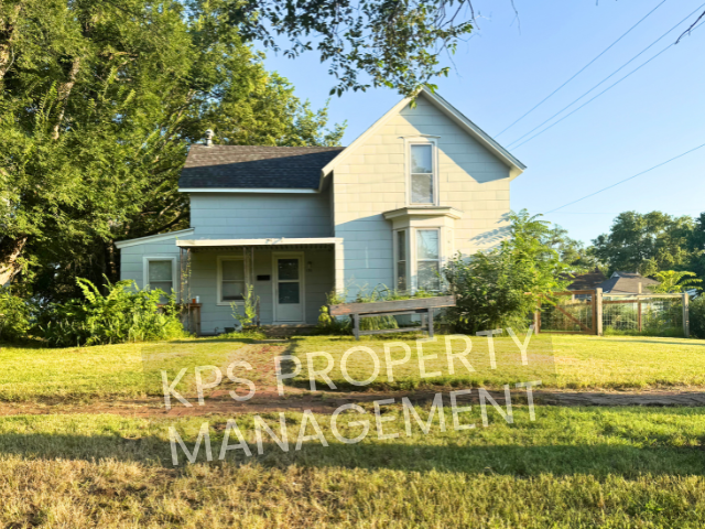 Property main image