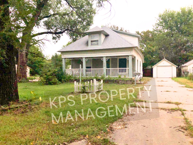 1102 South Elizabeth